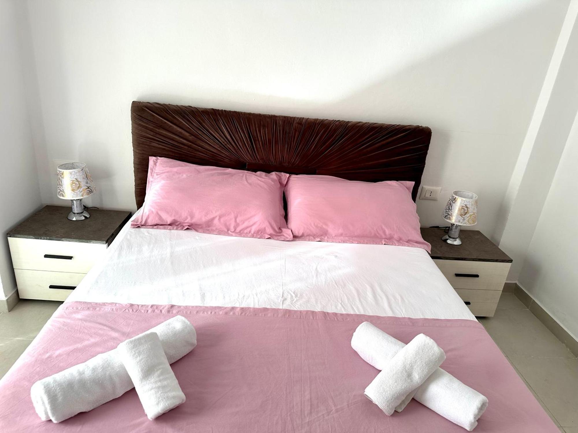 Shell Hom Golem Apartment