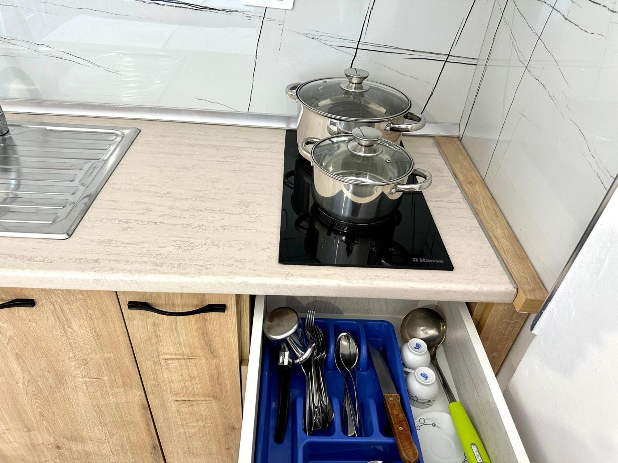 Shell Hom Golem Apartment